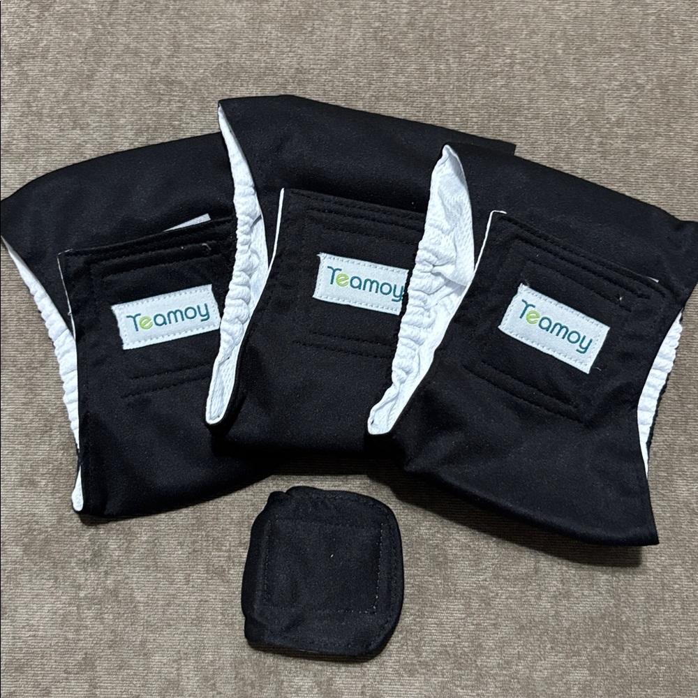Teamoy black dog wraps/diapers, size XS, NWOT.